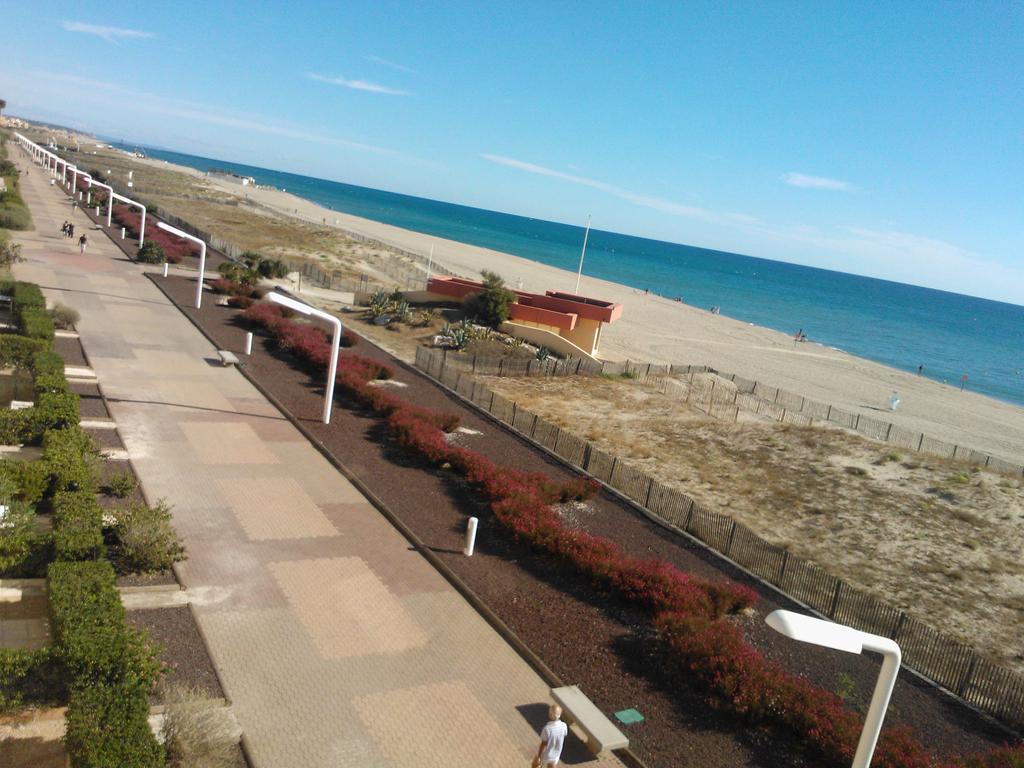 Barcaresa-Agreable Appartement Vue Mer Panoramique Le Barcares Luaran gambar